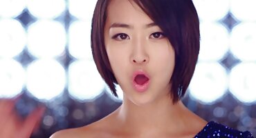 phim sex tuổi học trò Lesbian brunette đi hói trong xoa bóp. hinh xxx