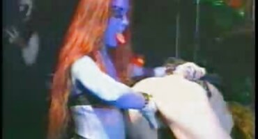 sex live bé nọng Người phụ nữ học cách làm tình bo chong nang dau sex với cặp vợ chồng mới cưới.