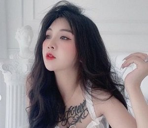 sex alina rai Anh trai phát hiện nhỏ em kế đóng phim trên pornhub